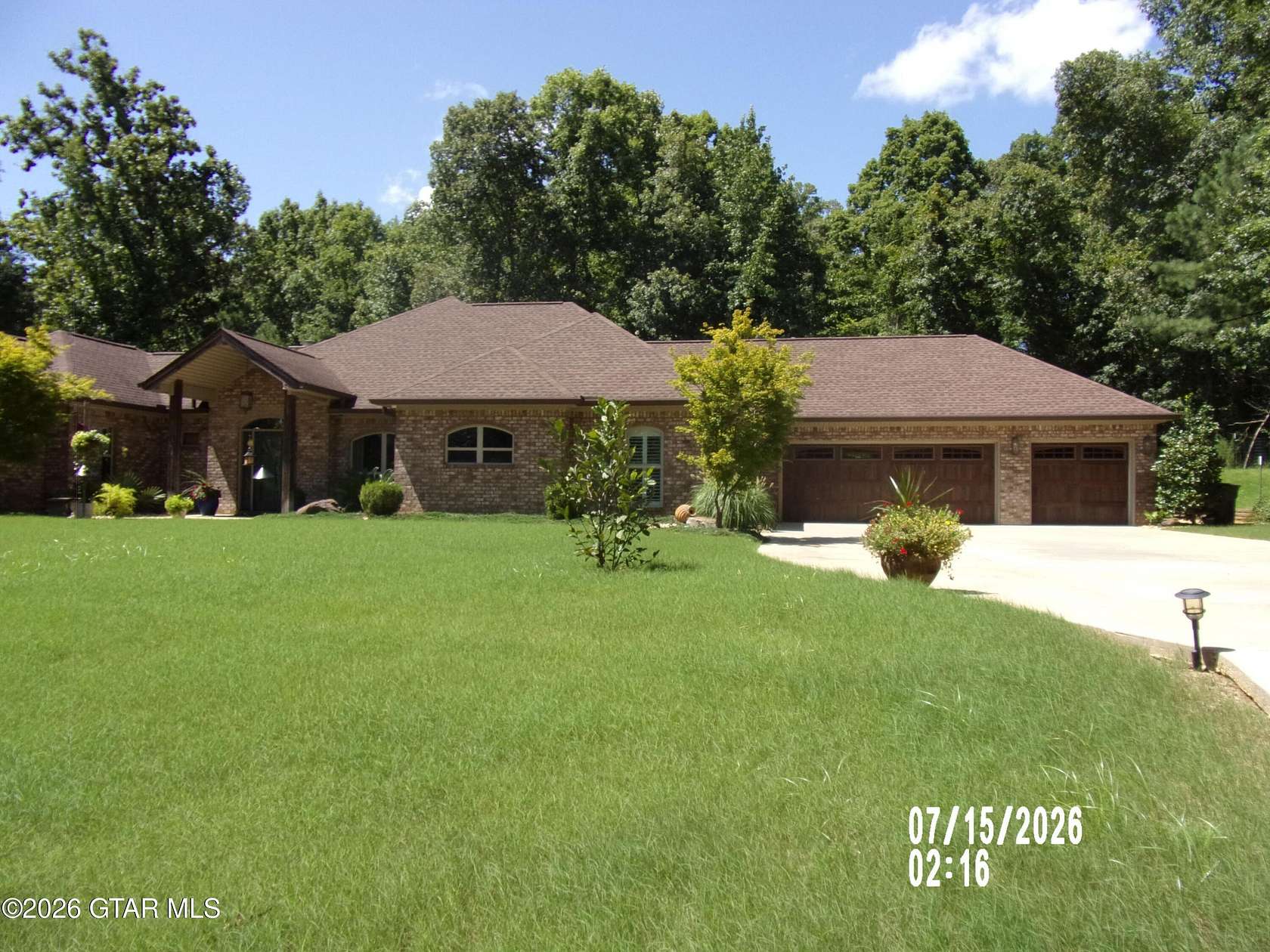 3.1 Acres of Land with Home for Sale in Columbus, Mississippi