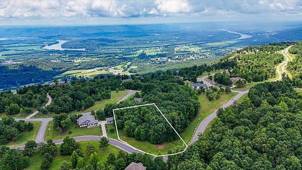1.69 Acres of Residential Land for Sale in Jasper, Tennessee