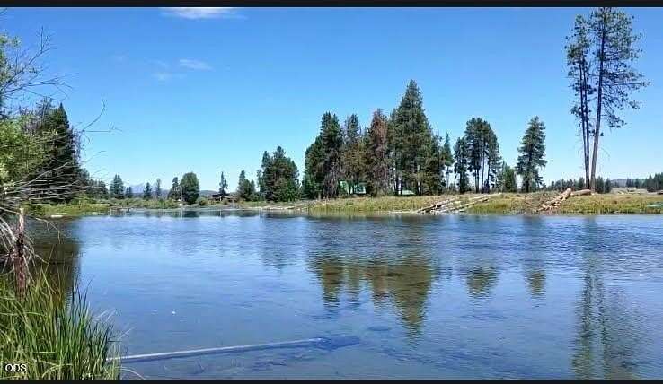 2.16 Acres of Residential Land for Sale in Chiloquin, Oregon