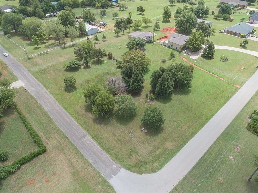 1 Acre of Residential Land for Sale in Newcastle, Oklahoma