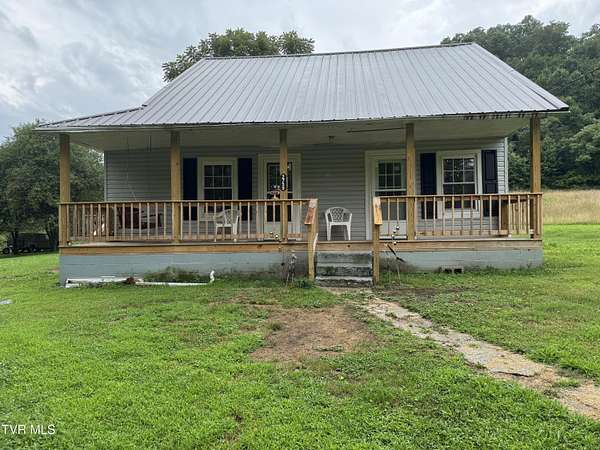 41.5 Acres of Land with Home for Sale in Blackwater, Virginia