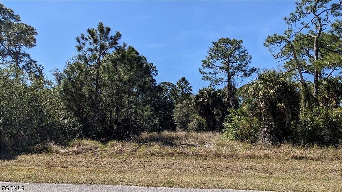 0.25 Acres of Residential Land for Sale in LaBelle, Florida