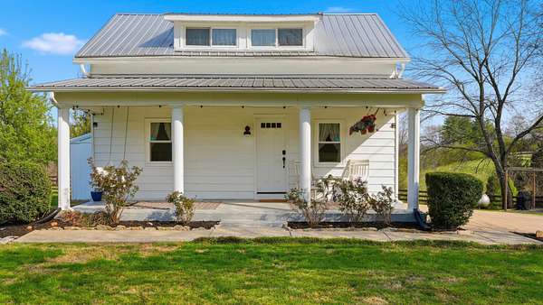 5 Acres of Land with Home for Sale in Ashland City, Tennessee