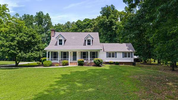 4.74 Acres of Land with Home for Sale in Cleveland, Tennessee