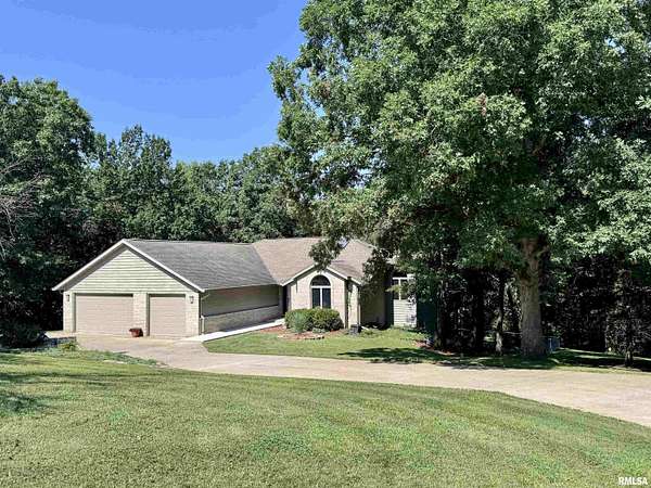 4 Acres of Land with Home for Sale in Colchester, Illinois