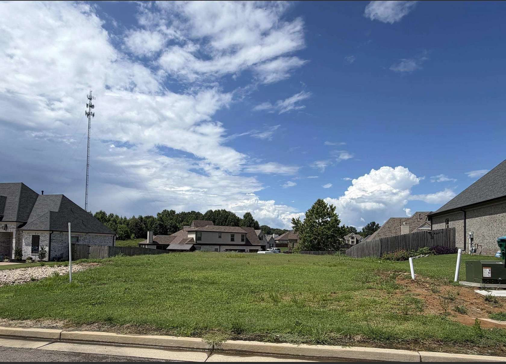 0.23 Acres of Residential Land for Sale in Oakland, Tennessee