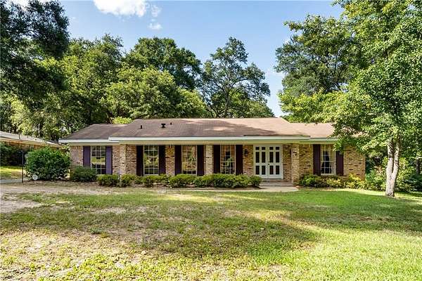 1.56 Acres of Land with Home for Sale in Mobile, Alabama