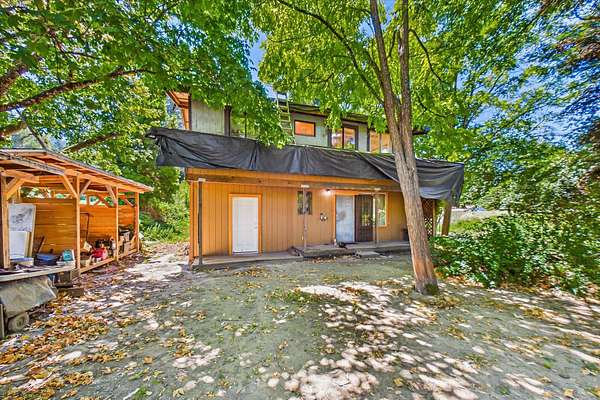 3 Acres of Land with Home for Sale in Hoopa, California