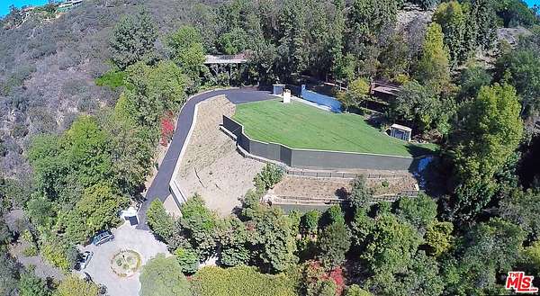 2.34 Acres of Residential Land for Sale in Los Angeles, California
