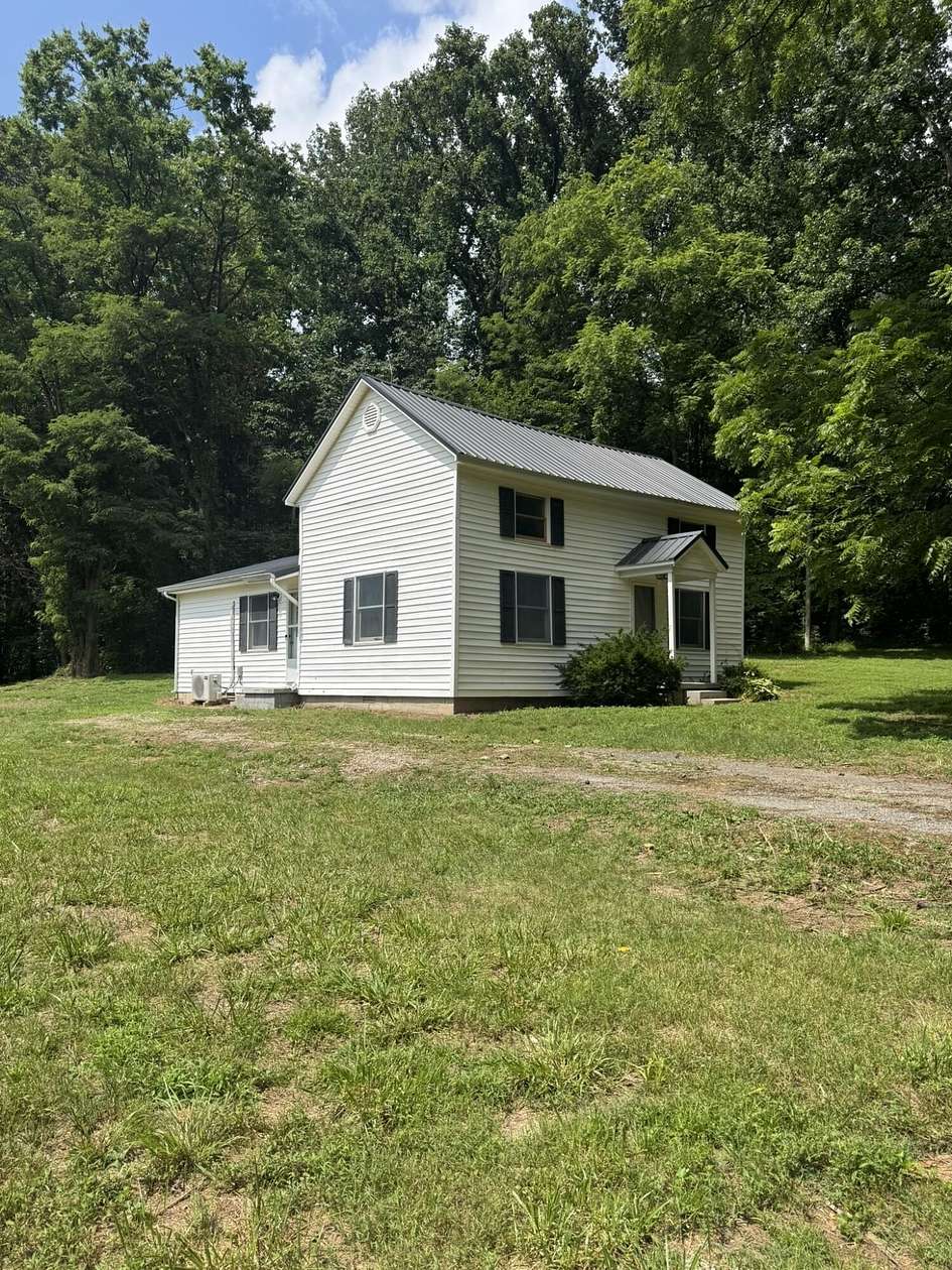 3.28 Acres of Land with Home for Sale in Columbia, Kentucky