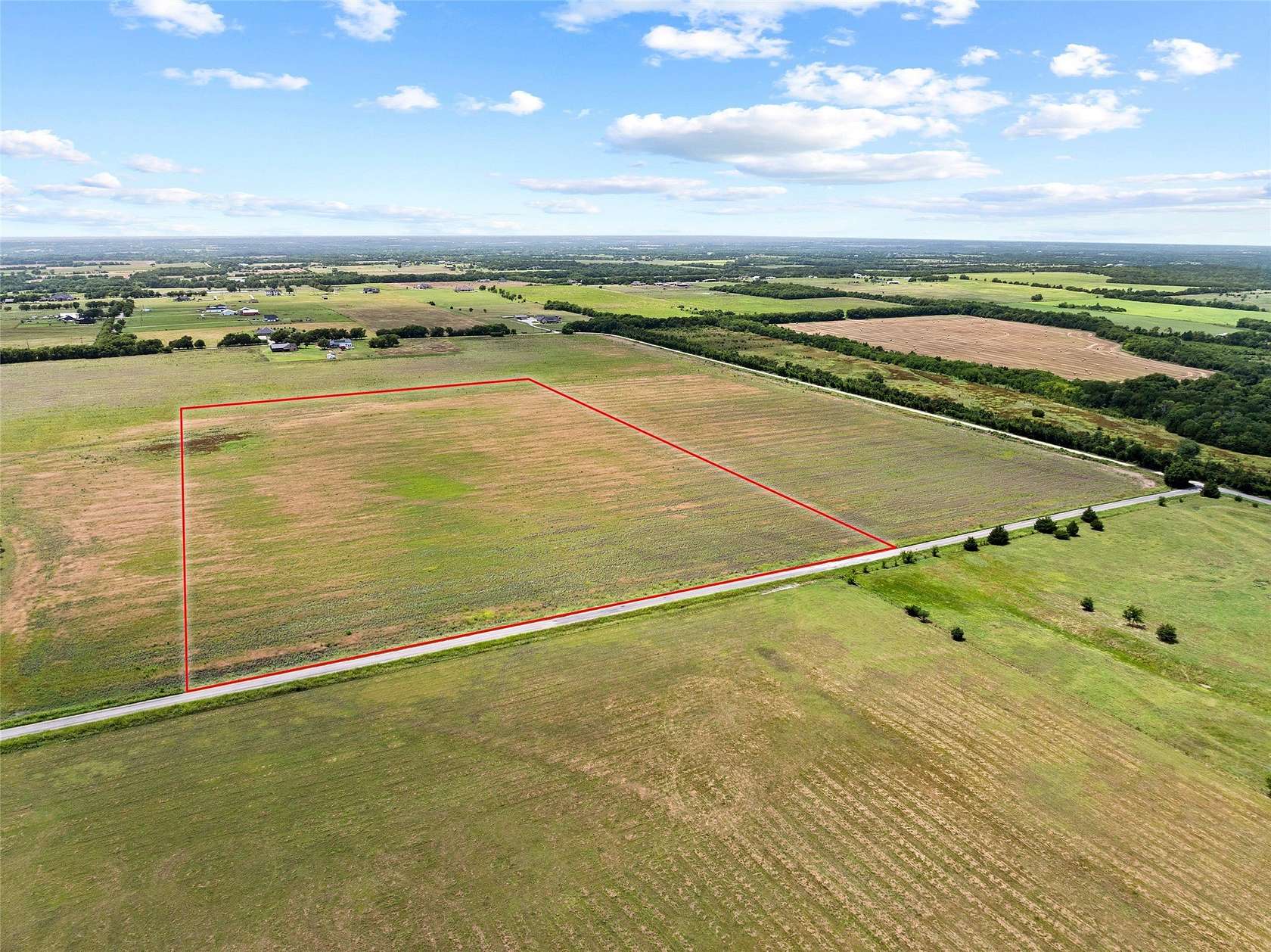 28.3 Acres of Agricultural & Residential Land for Sale in Van Alstyne, Texas