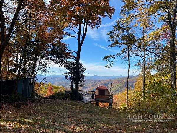 5.56 Acres of Residential Land for Sale in Blowing Rock, North Carolina
