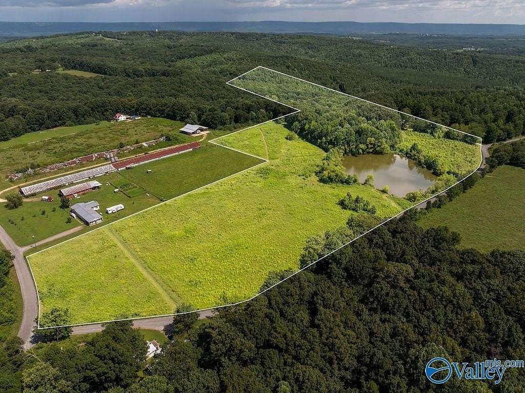 15.5 Acres of Land for Sale in Henagar, Alabama