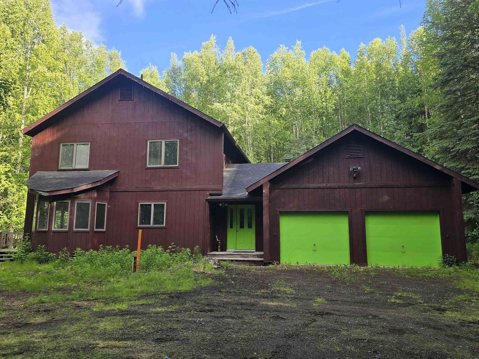 2.5 Acres of Land with Home for Sale in Fairbanks, Alaska