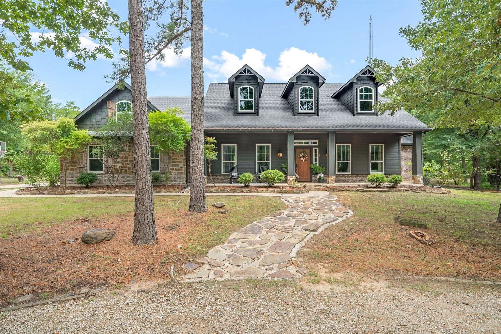34 Acres of Recreational Land with Home for Sale in Edgewood, Texas