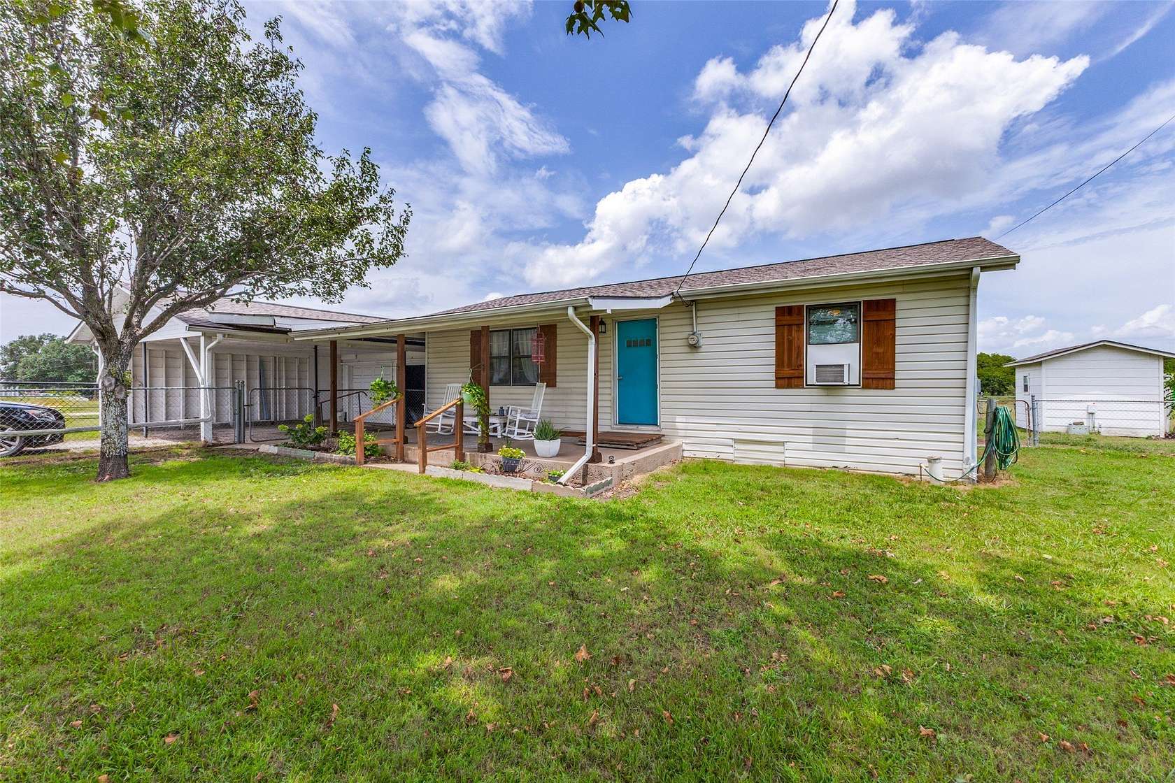 23.1 Acres of Land with Home for Sale in Royse City, Texas
