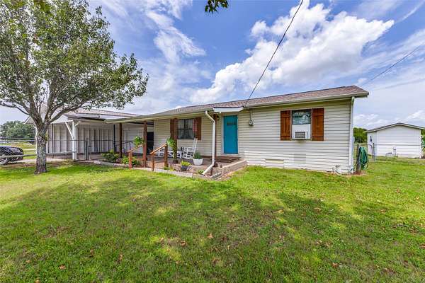 23.1 Acres of Land with Home for Sale in Royse City, Texas