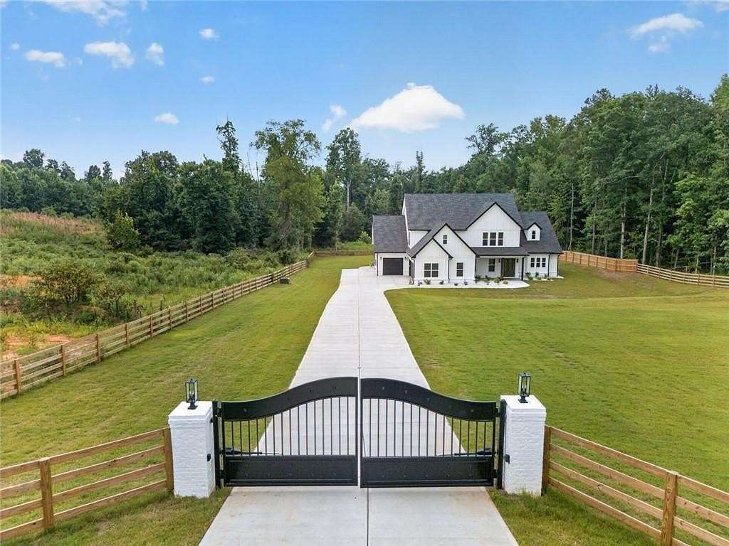 5 Acres of Land with Home for Sale in Bethlehem, Georgia