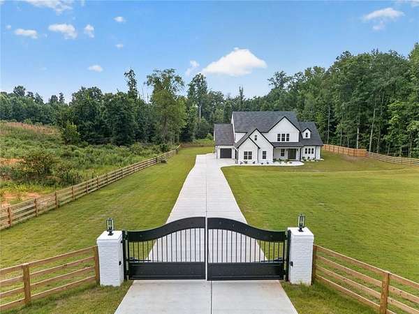 5 Acres of Land with Home for Sale in Bethlehem, Georgia