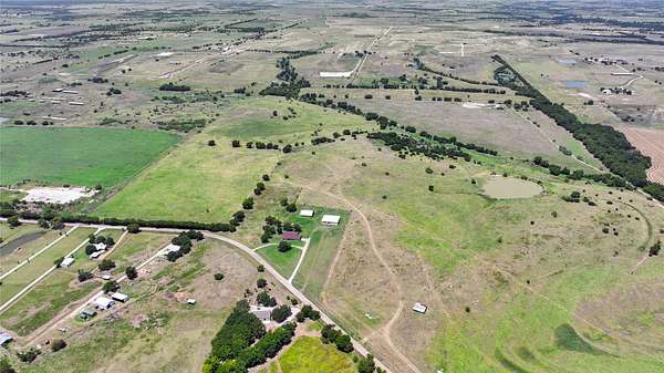 2 Acres of Residential Land for Sale in Cleburne, Texas