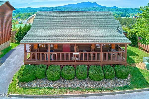 5.55 Acres of Land with Home for Sale in Pigeon Forge, Tennessee
