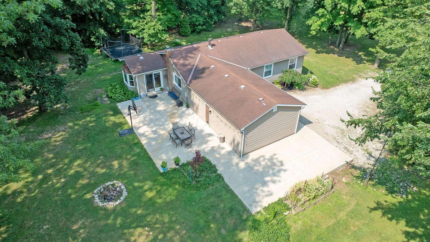 5 Acres of Land with Home for Sale in Sunbury, Ohio