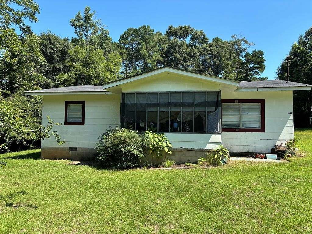 4.5 Acres of Land with Home for Sale in Ozark, Alabama