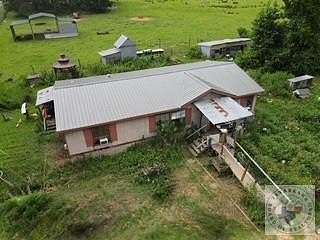 30 Acres of Recreational Land with Home for Sale in Simms, Texas