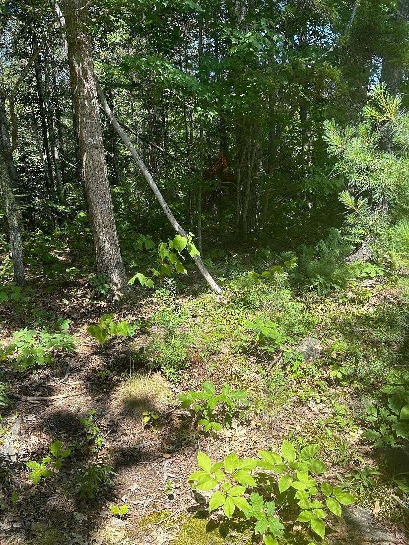 1.14 Acres of Residential Land for Sale in Boothbay, Maine