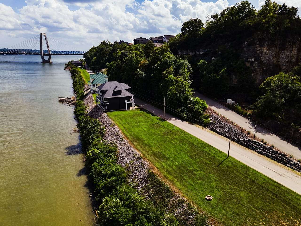 0.52 Acres of Residential Land for Sale in Jeffersonville, Indiana