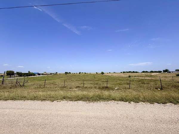 5 Acres of Residential Land for Sale in Bertram, Texas