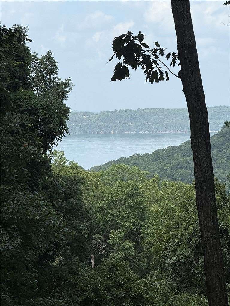1.2 Acres of Residential Land for Sale in Eureka Springs, Arkansas