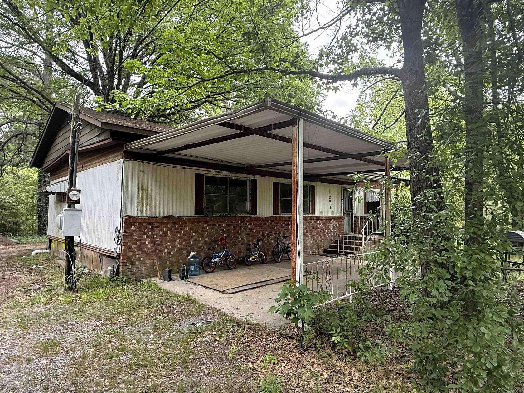 7 Acres of Land with Home for Sale in Little Rock, Arkansas