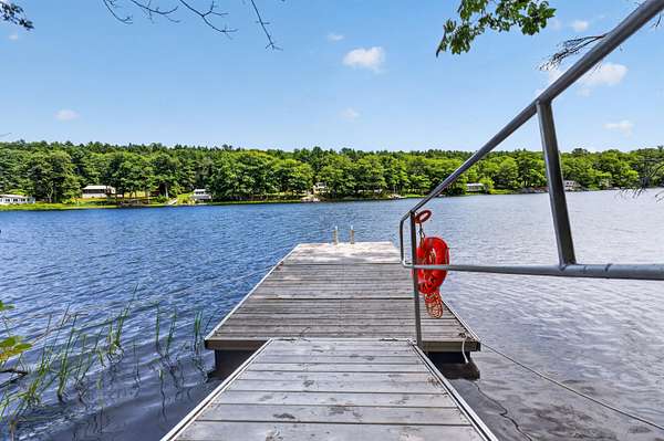 3 Acres of Residential Land for Sale in Boothbay, Maine