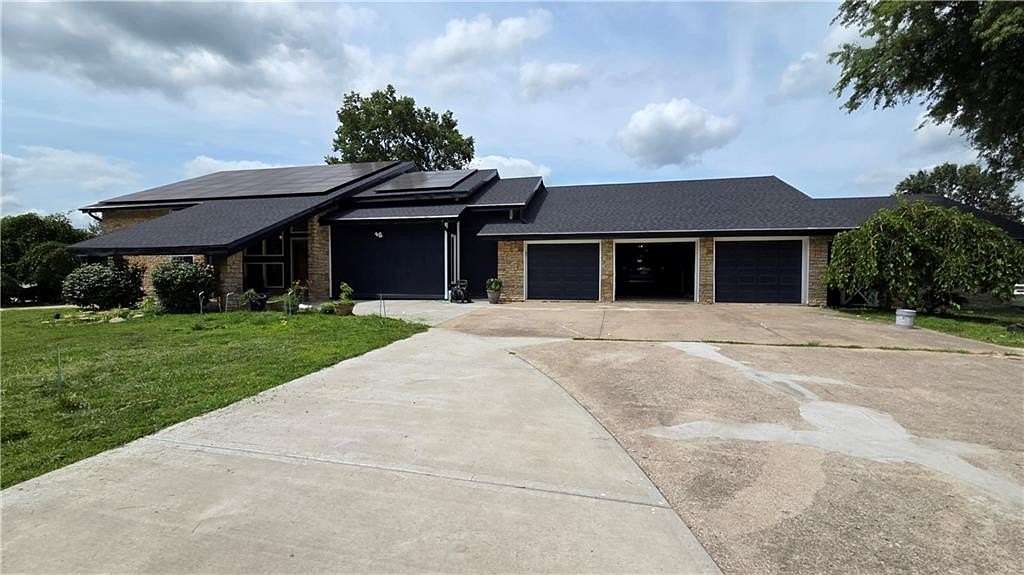 2.84 Acres of Land with Home for Sale in Lee's Summit, Missouri