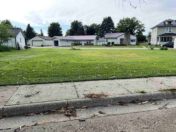 0.21 Acres of Residential Land for Sale in Cascade, Iowa