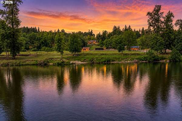 5.39 Acres of Land with Home for Sale in Albany, Oregon