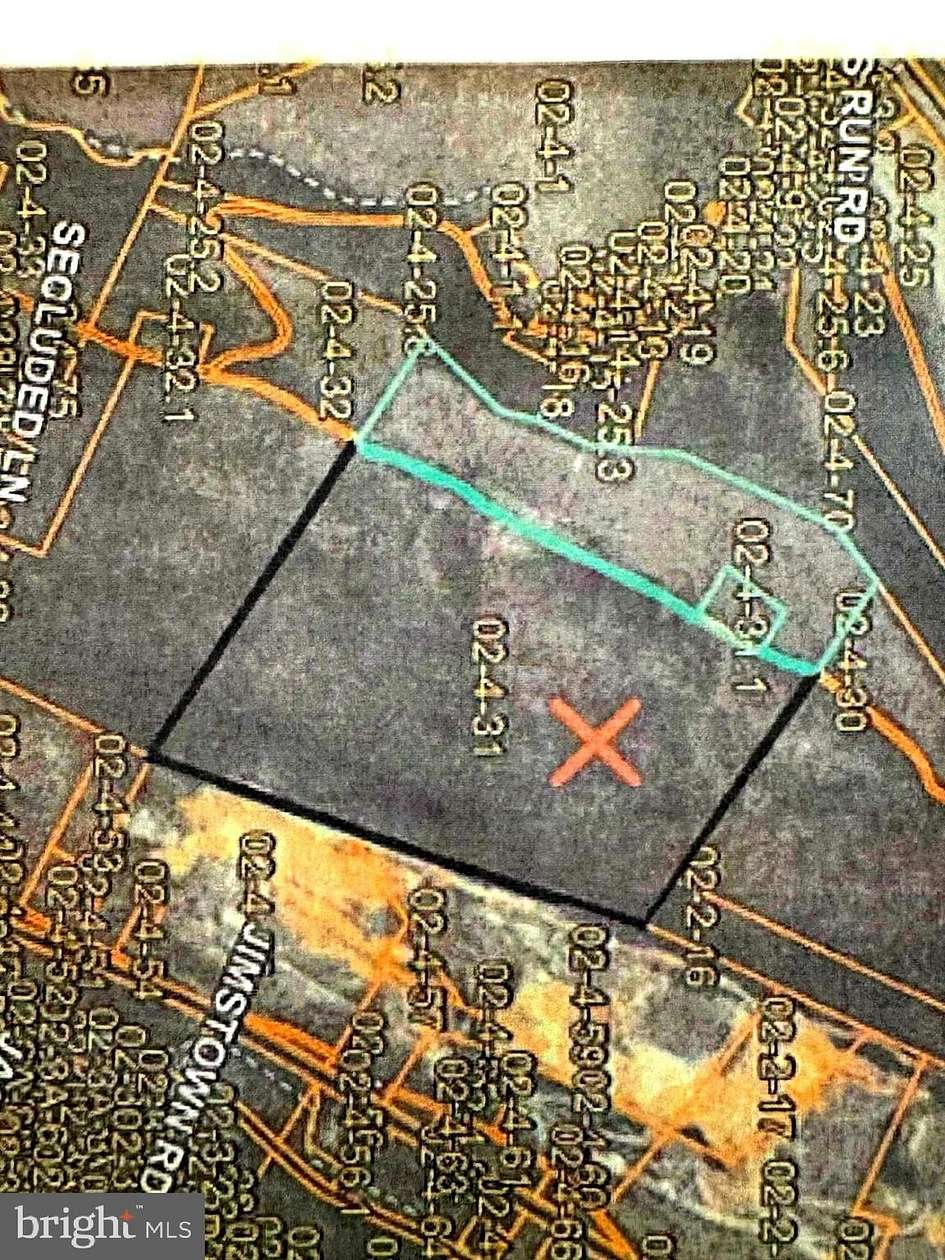 35 Acres of Recreational Land for Sale in Berkeley Springs, West Virginia