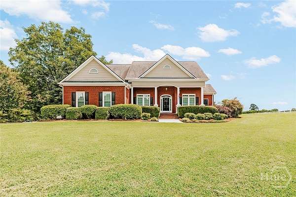 9.38 Acres of Land with Home for Sale in Colbert, Georgia
