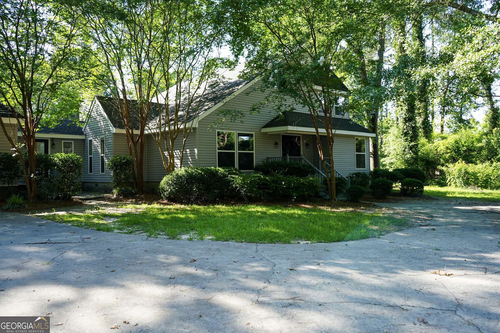 1.89 Acres of Land with Home for Sale in Dublin, Georgia