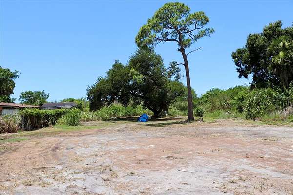 0.49 Acres of Land for Sale in Sarasota, Florida