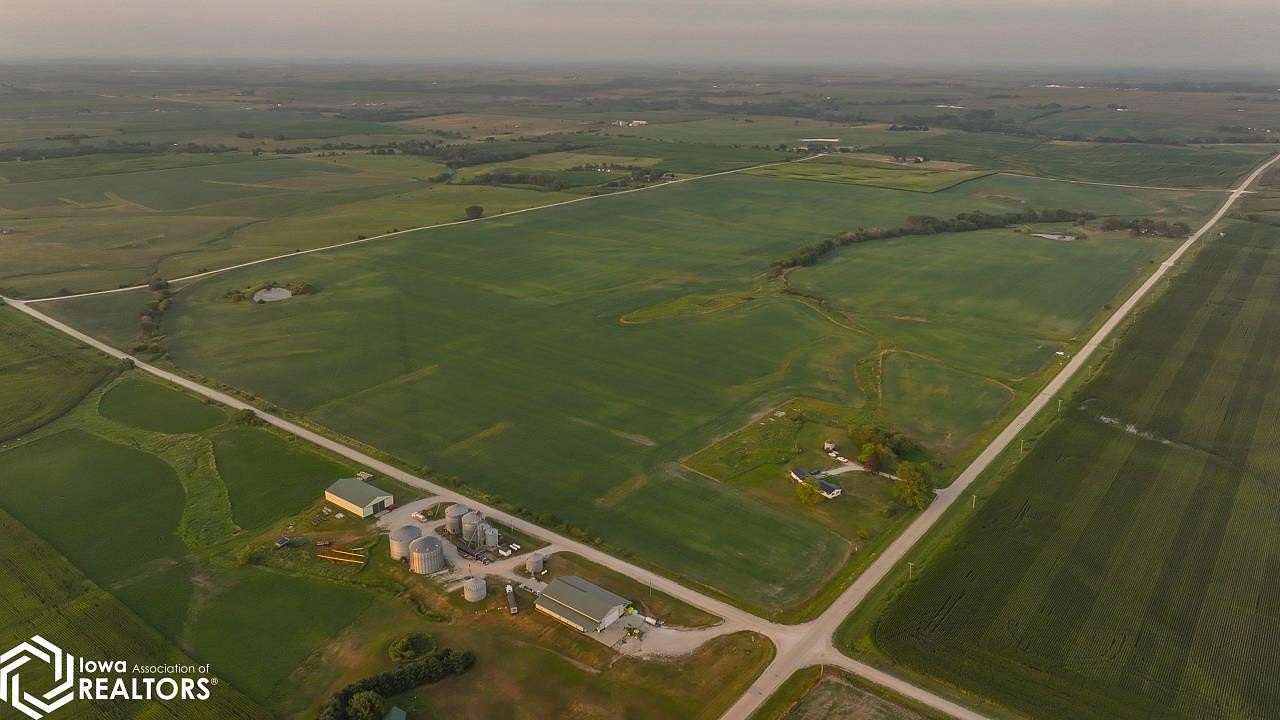 225 Acres of Agricultural Land for Sale in Garden Grove, Iowa