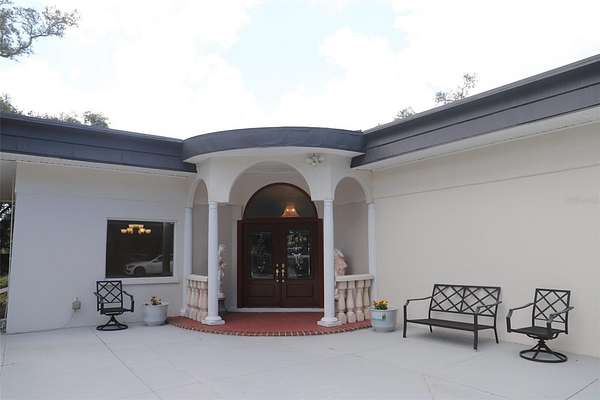2.2 Acres of Land with Home for Lease in Sarasota, Florida
