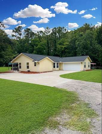 3 Acres of Land with Home for Sale in Jacksonville, Florida