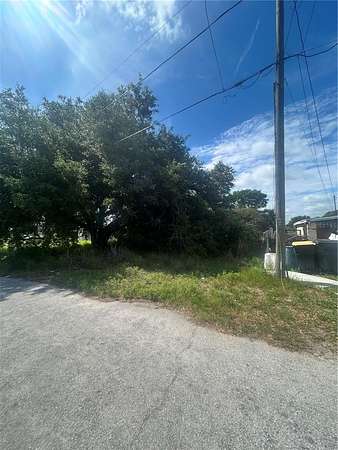 0.17 Acres of Residential Land for Sale in Lake Wales, Florida
