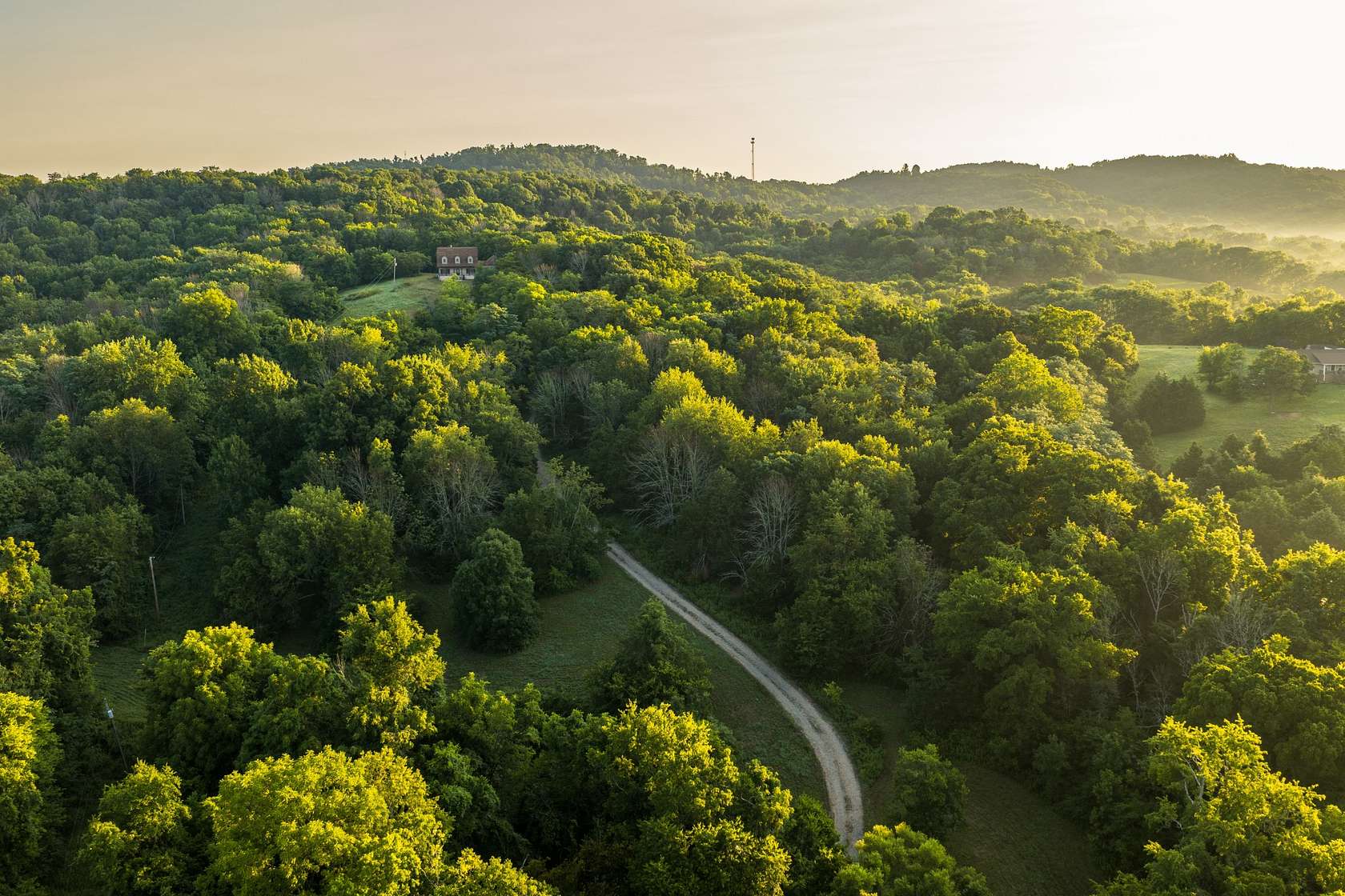 83.7 Acres of Land with Home for Sale in Bethpage, Tennessee