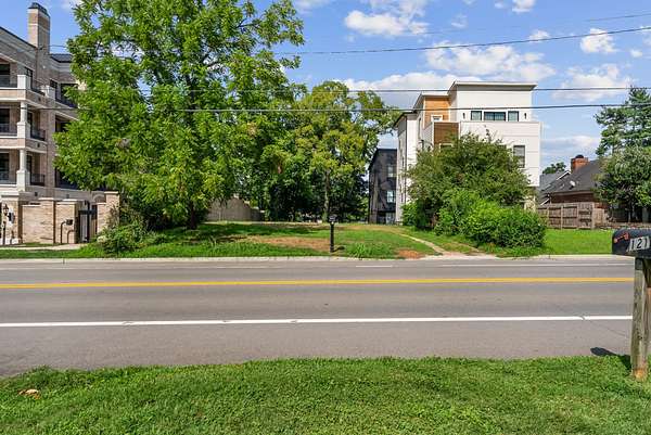 0.26 Acres of Mixed-Use Land for Sale in Nashville, Tennessee