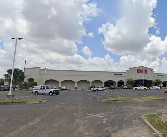 4.22 Acres of Improved Commercial Land for Lease in Weslaco, Texas