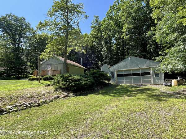 1 Acre of Residential Land for Sale in Jim Thorpe, Pennsylvania