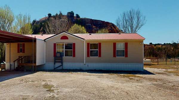 6.6 Acres of Land with Home for Sale in Mooreland, Oklahoma
